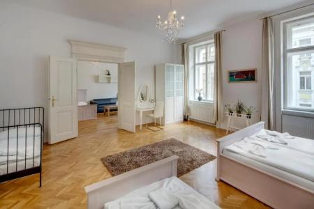 Charles Bridge Premium Apartments - 42
