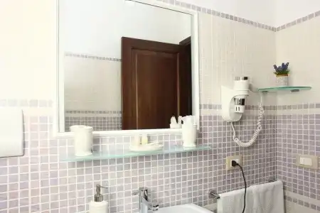 Coralia Bed and Breakfast - 7