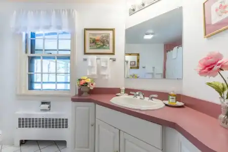 Wilburton Inn - 83