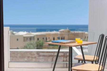 Mar n Mar Crown-Suites - 70
