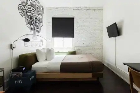 The Clyde Portland by Kasa Living - 10