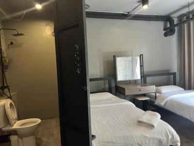 Premier Hostel - 58