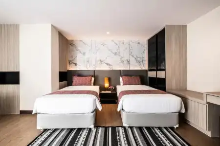 Sinsuvarn Airport Suite - 23