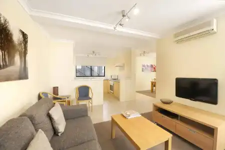 Lodestar Waterside Apartments - 3