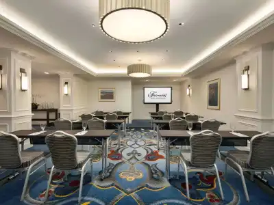 Fairmont Vancouver - 16