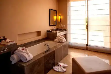 Al Maaden Villa& Spa - 10