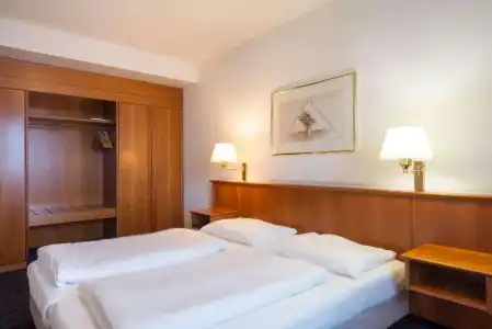 Wyndham Garden Düsseldorf - 22