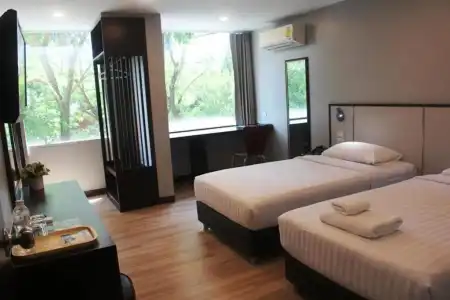 YWCA Bangkok - 28