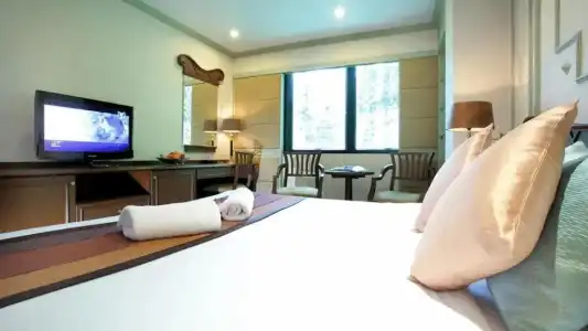 Majestic Suites - 80