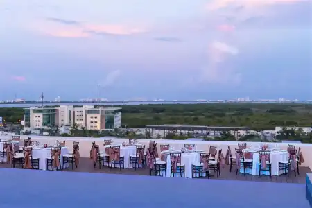 Four Points by Sheraton Cancun Centro - 22