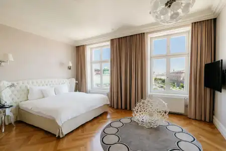 Sans Souci, Vienna - 32