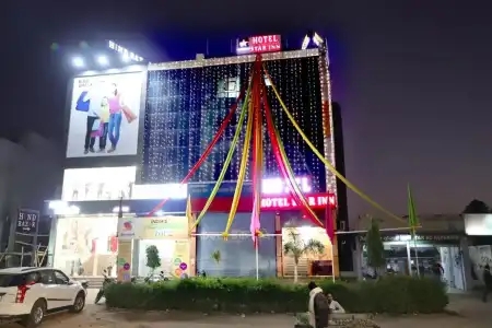 Star Inn - 26
