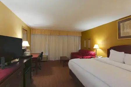 MCM Eleganté & Suites - 21