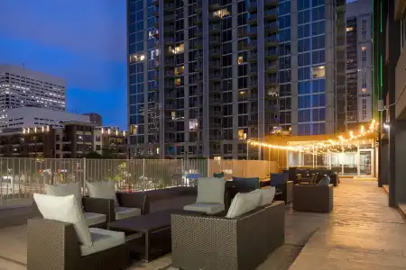 Holiday Inn Houston Downtown by IHG - 21