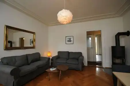 Unique Serviced Living at Airport Line - 10