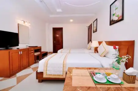 Tan Hoang Long - 34