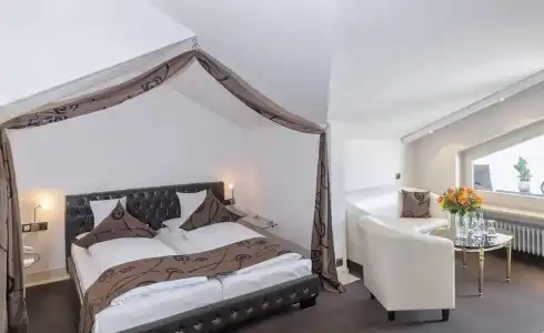 Das Parkhotel - 6