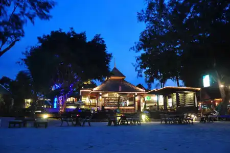 Samui Honey Cottages Beach Resort - 16