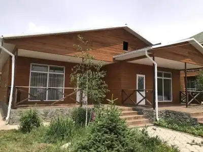 Altyn Bulak Lakeside Resort - 10