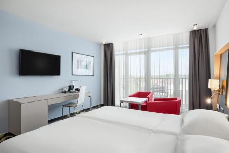 Park Inn by Radisson Sarvar Resort & Spa - 10