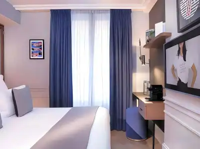 Maison Elle Paris - 18