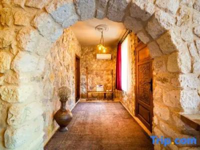 Ala Stone House - 189
