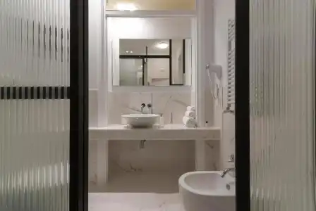 Bea Suites Luxury Rooms - 6
