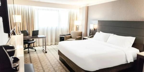 Crowne Plaza Knoxville Downtown University by IHG - 65