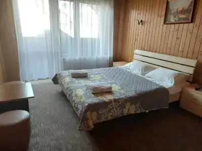 Urochyshe Vyshnya - 24