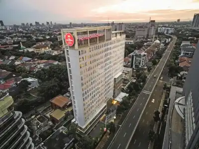 GranDhika Iskandarsyah - 50