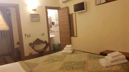 Aurelia Garden Gold Bed & Breakfast - 41