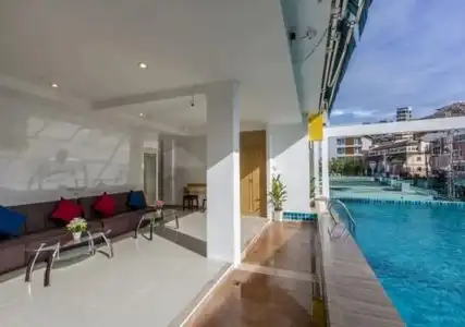 Triple Three Patong - 6