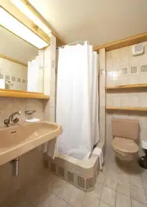 Arena Guesthouse - 8
