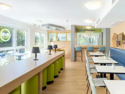 B&B Stuttgart-City - 16
