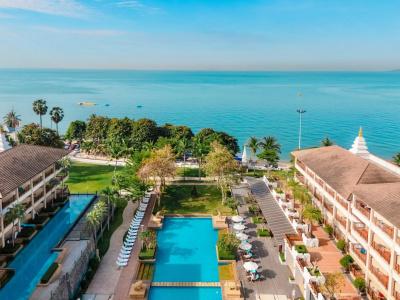 The Heritage Pattaya Beachfront Resort - 16