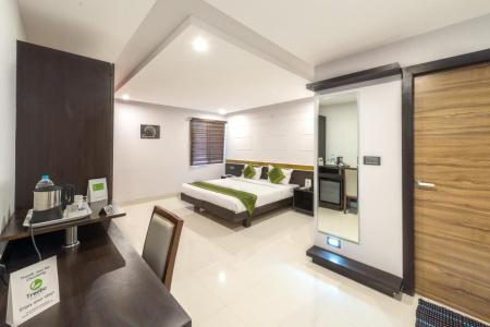Treebo Raj Premier, Indiranagar - 8