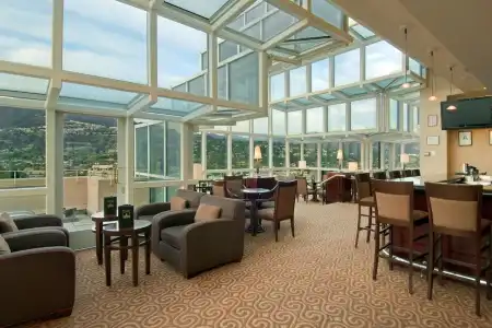 Hilton Los Angeles North/Glendale - 17