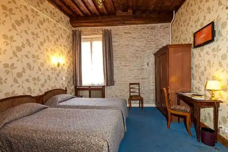 Logis de La Cloche - 31