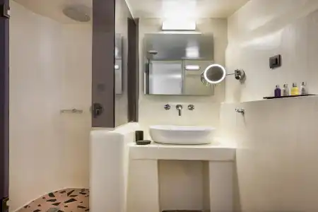 Sun Rocks Boutique | Caldera View Suites & Sunset Dining Experience - 27