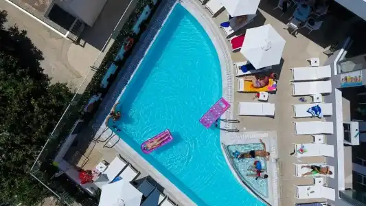 Agrelli & Suites - 17