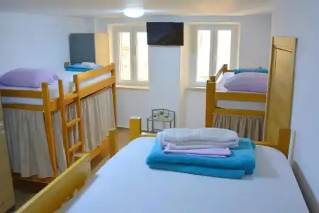 Montenegro Backpackers Home Budva - 29