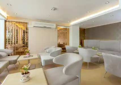The Golden Ville Boutique & Spa - 9
