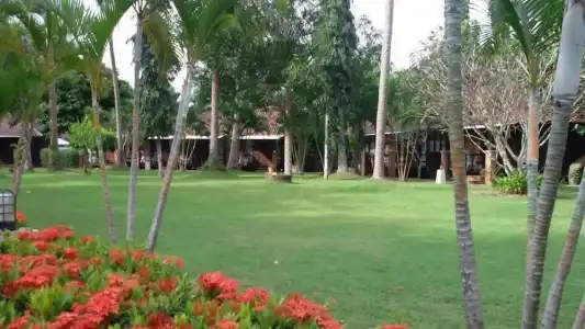 Suan Bankrut Beach Resort - 37