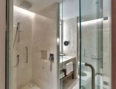 Hilton Kota Kinabalu - 8