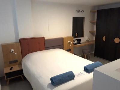 Protaras Plaza - 100