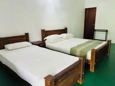 Kingfisher Resort - 4