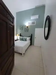 Class Colonial - 25