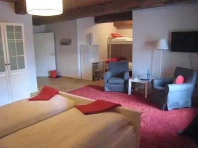 To`n Schlagboom - 10