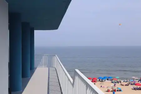 DoubleTree by Hilton Ocean City Oceanfront - 244