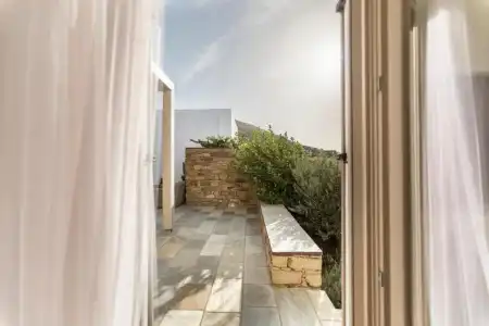 White Tinos Luxury Suites - 167